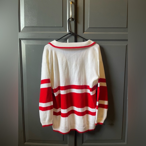 Button up Sweater - Picture 2 of 4